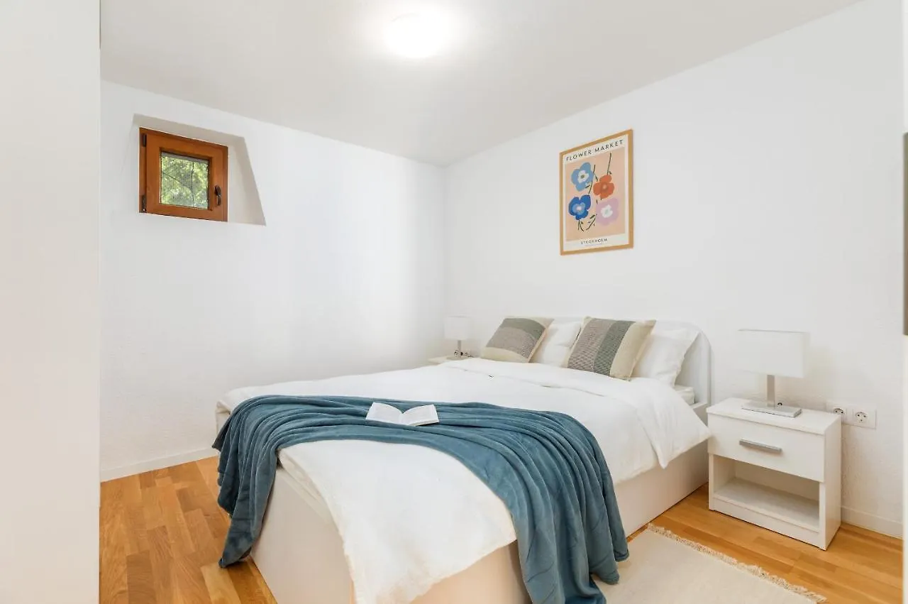 דירות פולה Stone House Istria 0*,  קרואטיה